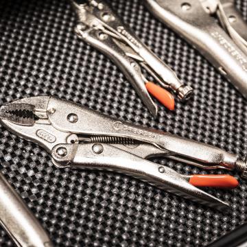 locking pliers